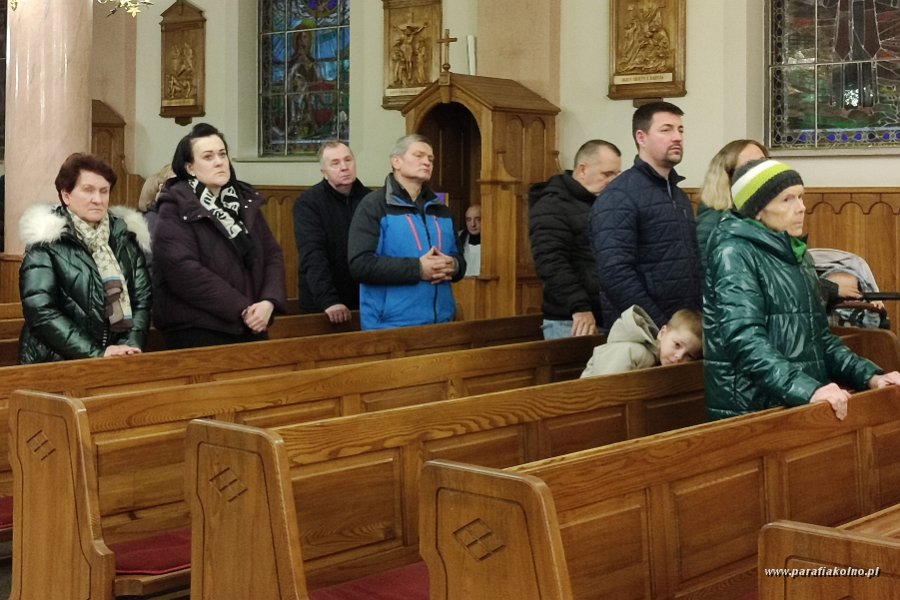 47 Wtorek - msza wieczorna.jpg